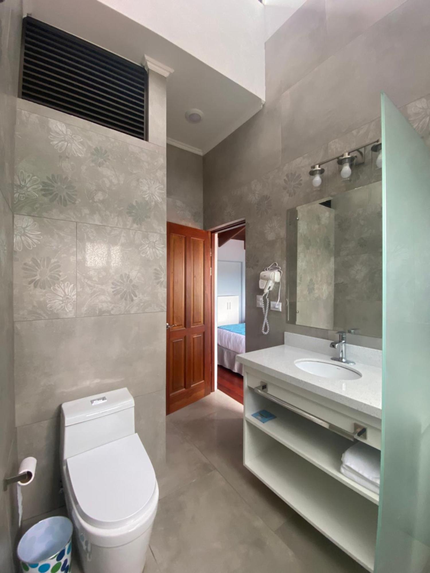 Apartment Casa Marigold -apartamento Bondad Alajuela